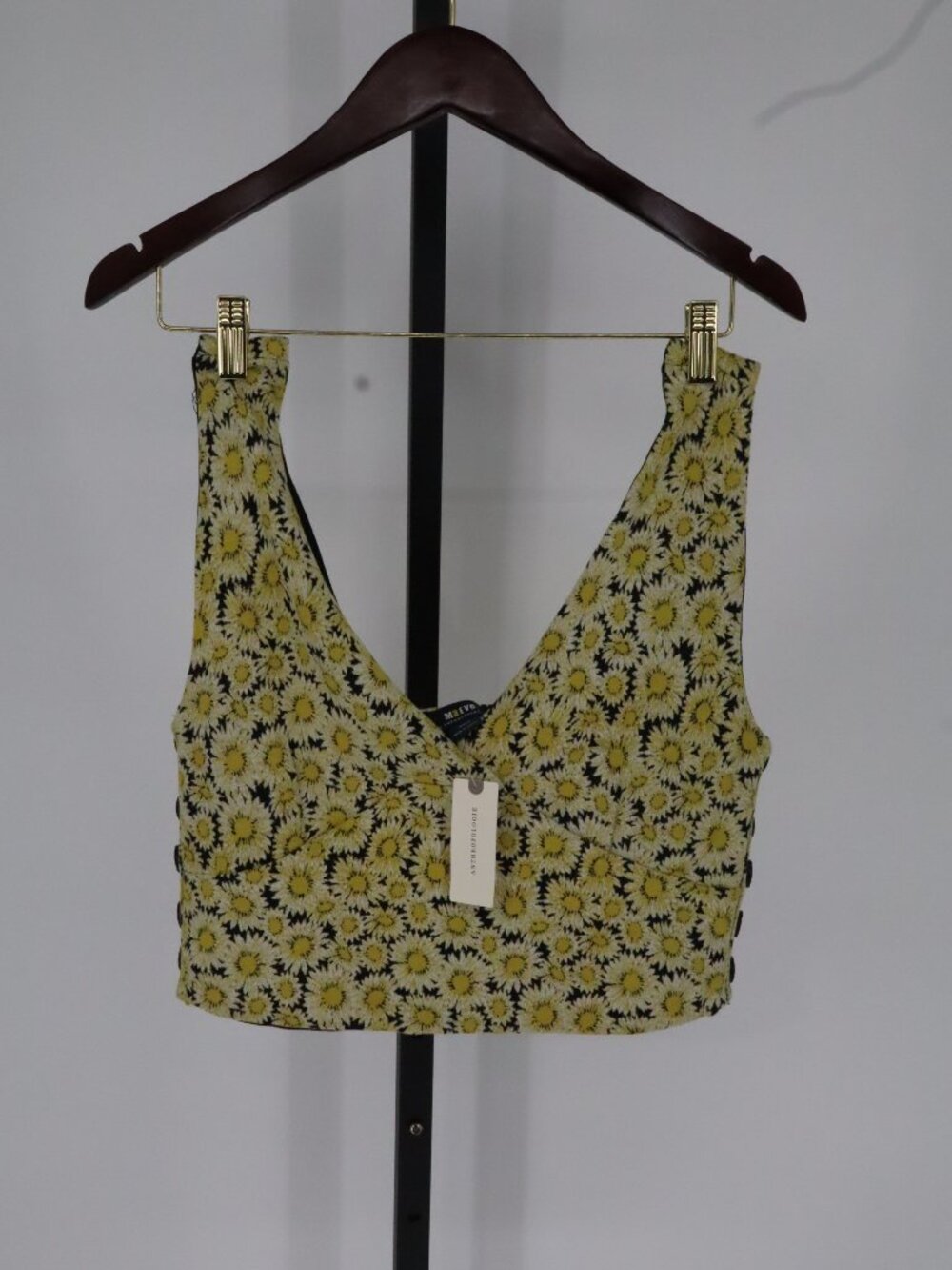 Maeveby Anthropologie Jacquard crop top, yellow daisy floral print size Medium